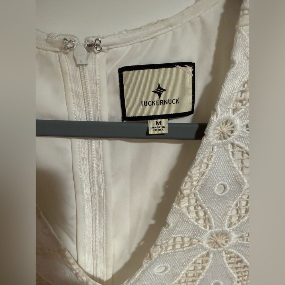 TUCKERNUCK $248 White Floral Lace Camilla Dress, Size M - Picture 7 of 15